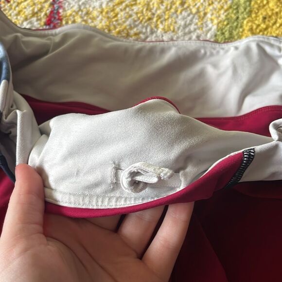 LULULEMON ATHLETICA SIZE 10 RUN TIMES SHORTS - Picture 8 of 11